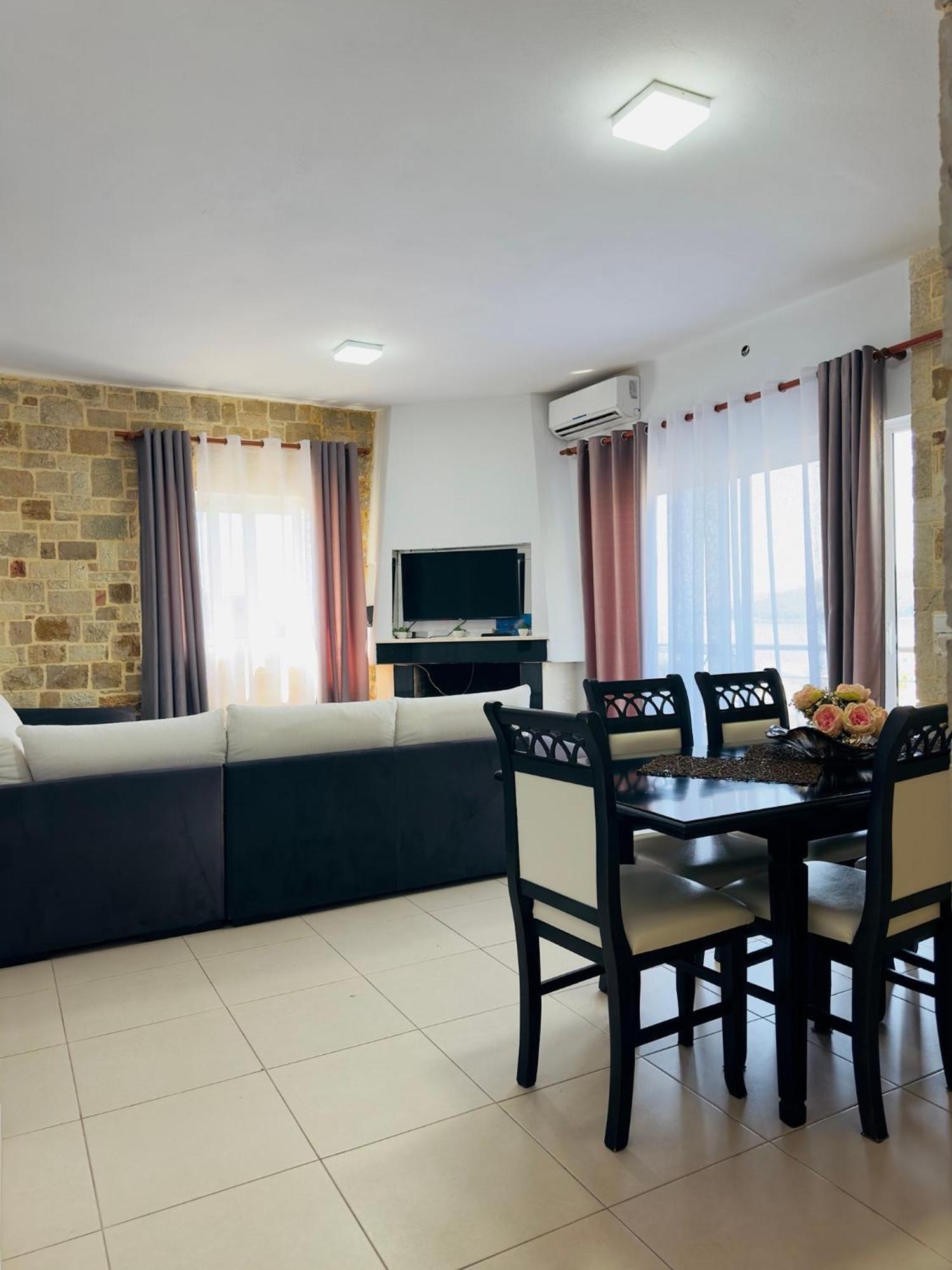 Villa Merkuri Himarë Extérieur photo