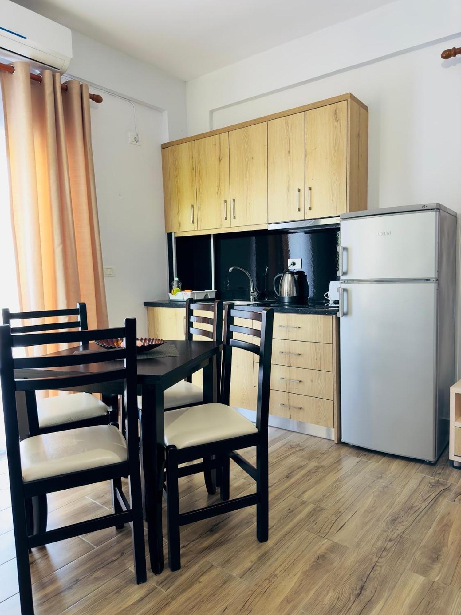 Villa Merkuri Himarë Extérieur photo