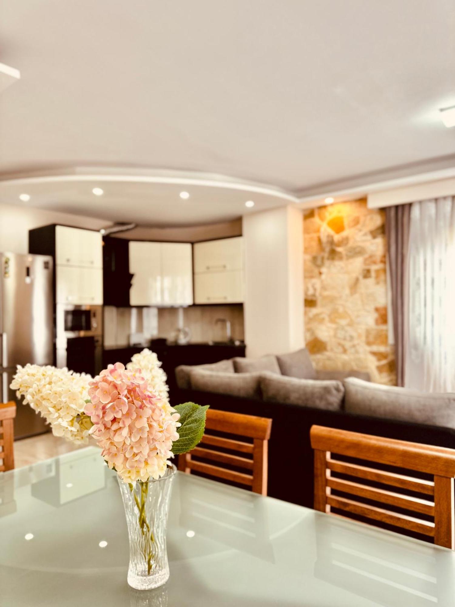 Villa Merkuri Himarë Extérieur photo