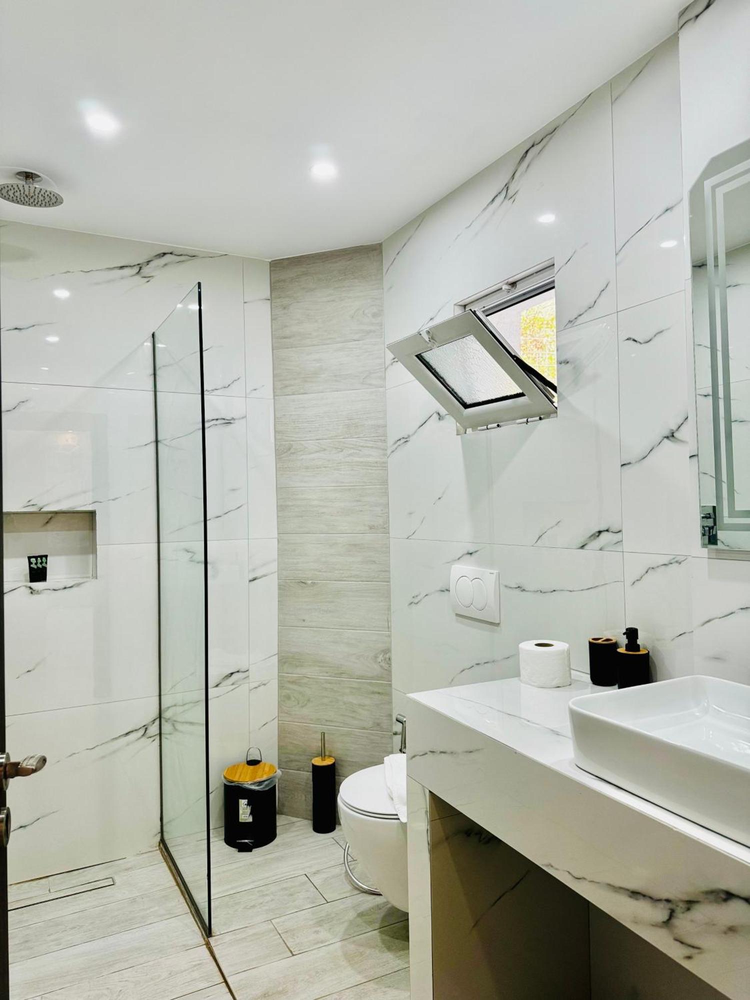 Villa Merkuri Himarë Extérieur photo