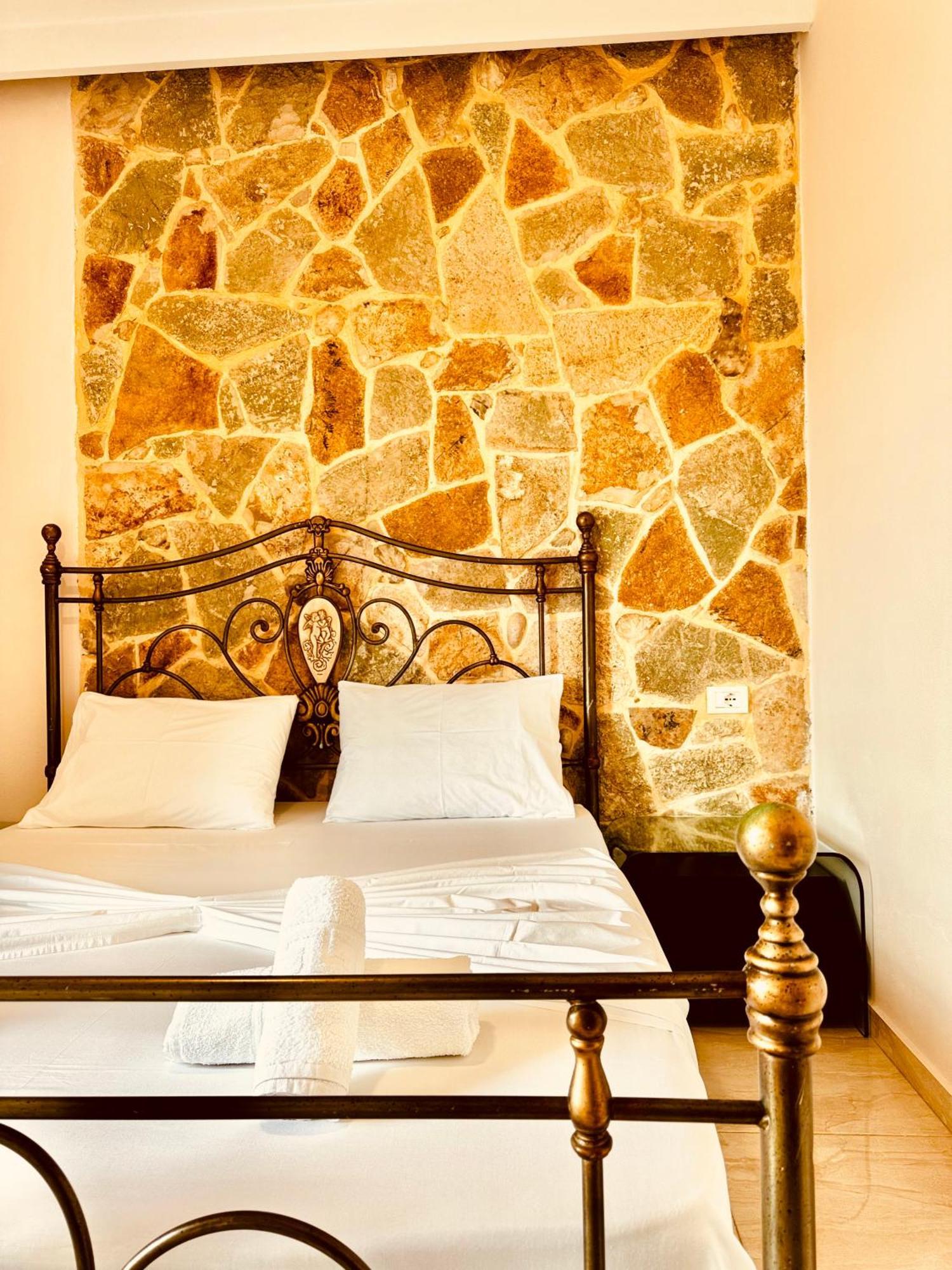 Villa Merkuri Himarë Extérieur photo
